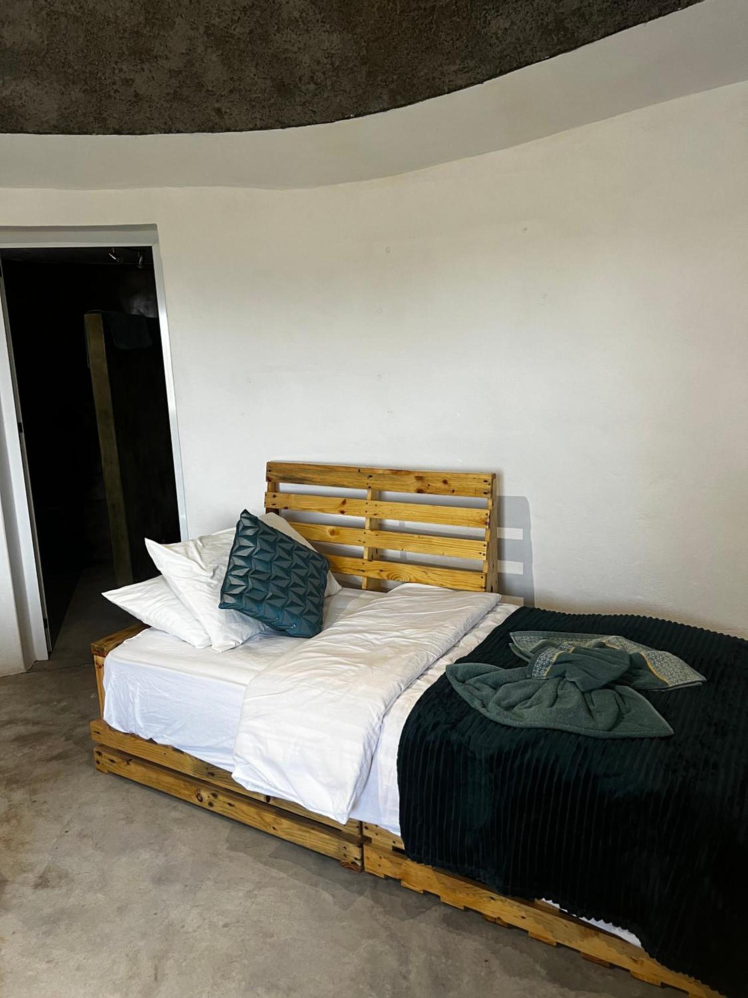 Ecofunco Bed & Breakfast Portela Exterior foto
